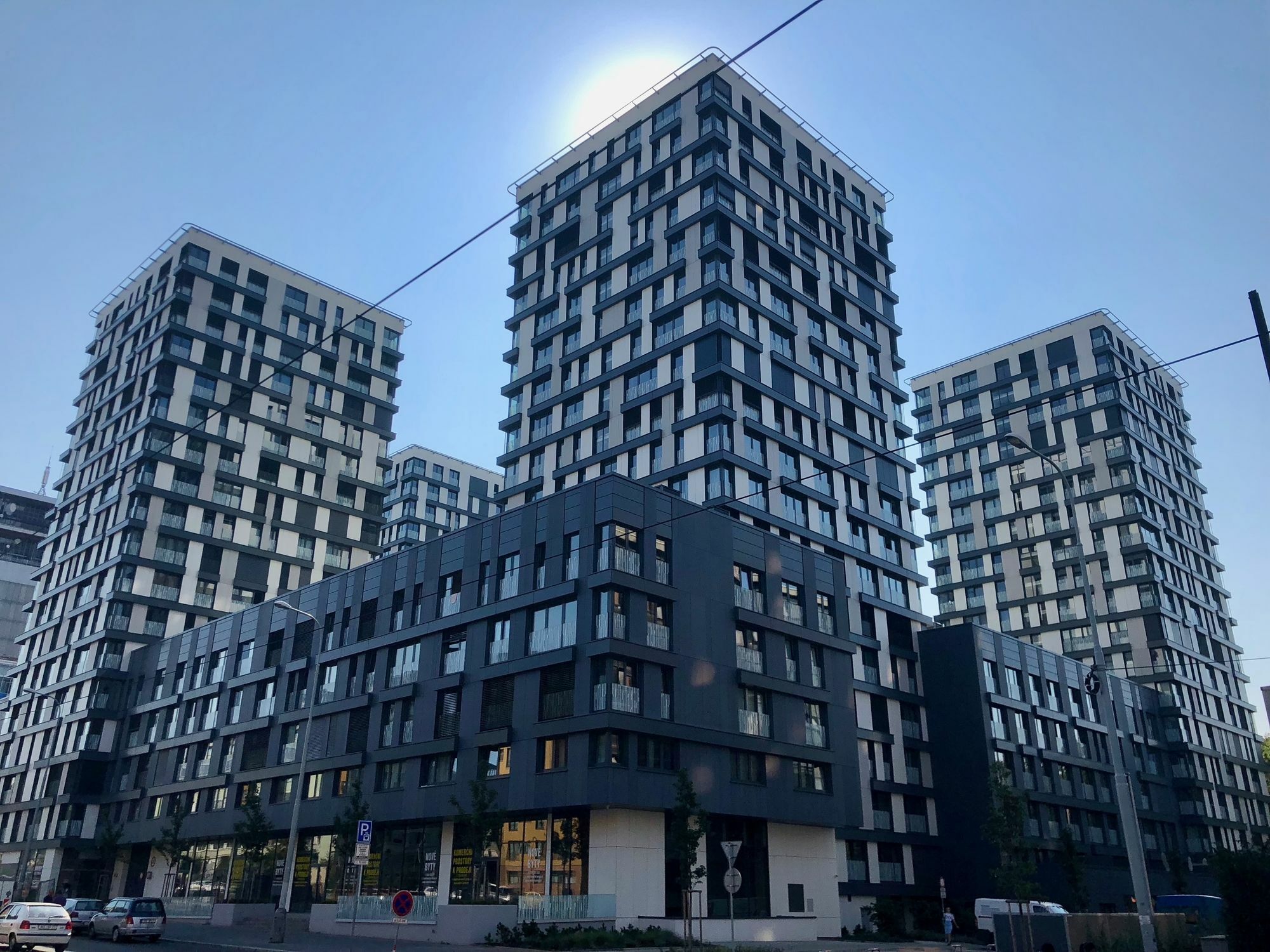 Garden Towers Apartment Prag